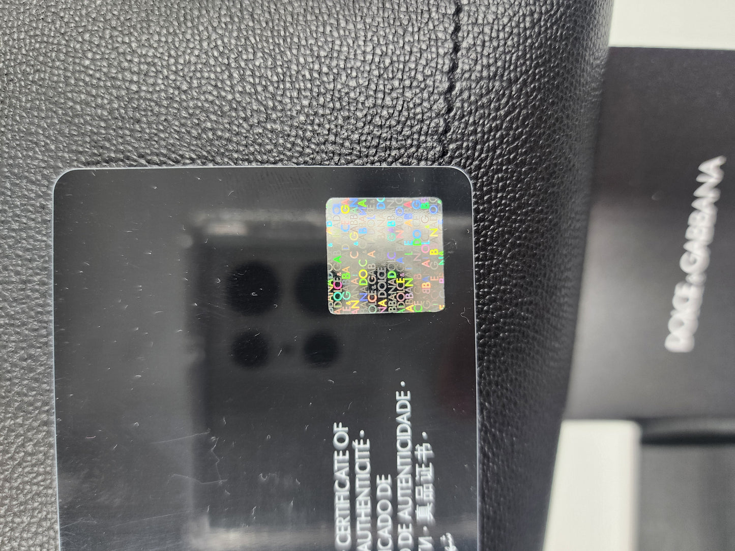 Dolce & Gabbana logo-plaque zip-fastening messenger bag - One Size