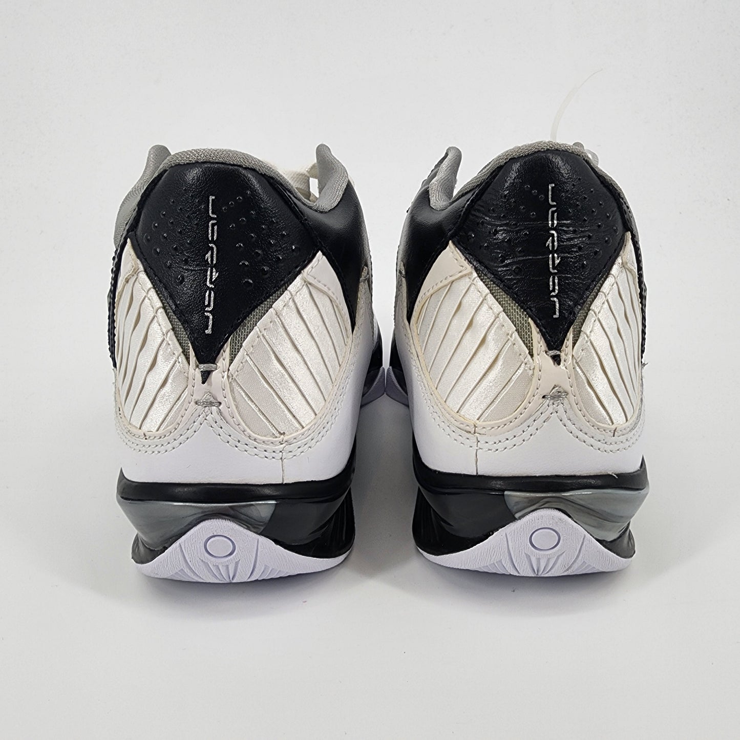 Air Jordan XXIV (24) 2009 - Size UK 6 - White/Metallic-Silver