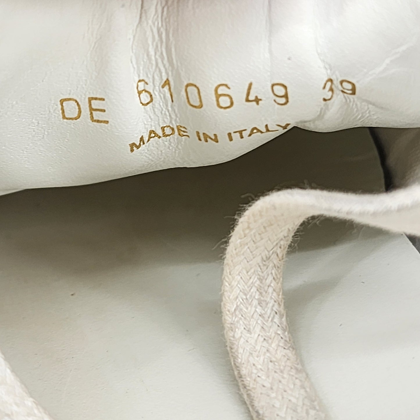 Saint Laurent White Trainers - EU 39