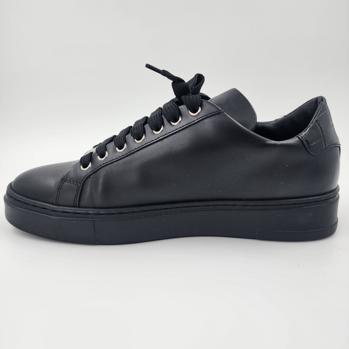 Philipp Plein Triangle Plein-plaque Black leather sneakers - 43