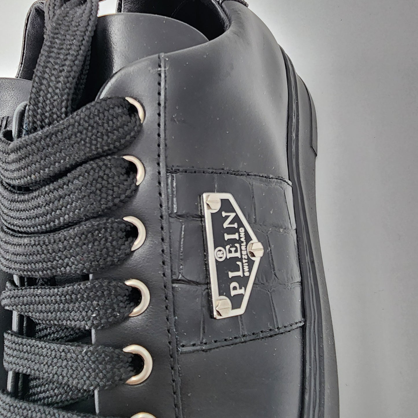 Philipp Plein Triangle Plein-plaque Black leather sneakers - 43