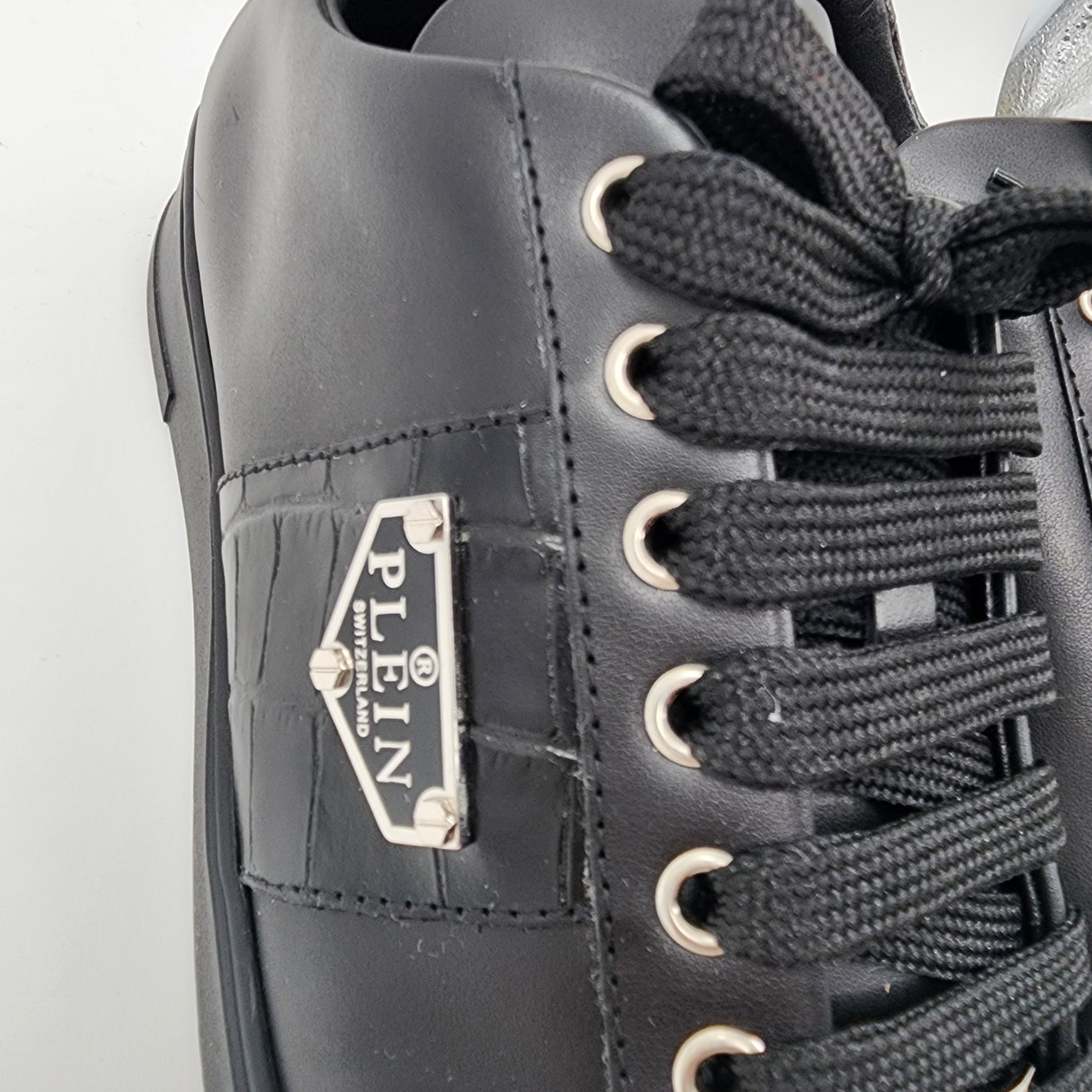 Philipp Plein Triangle Plein-plaque Black leather sneakers - 43