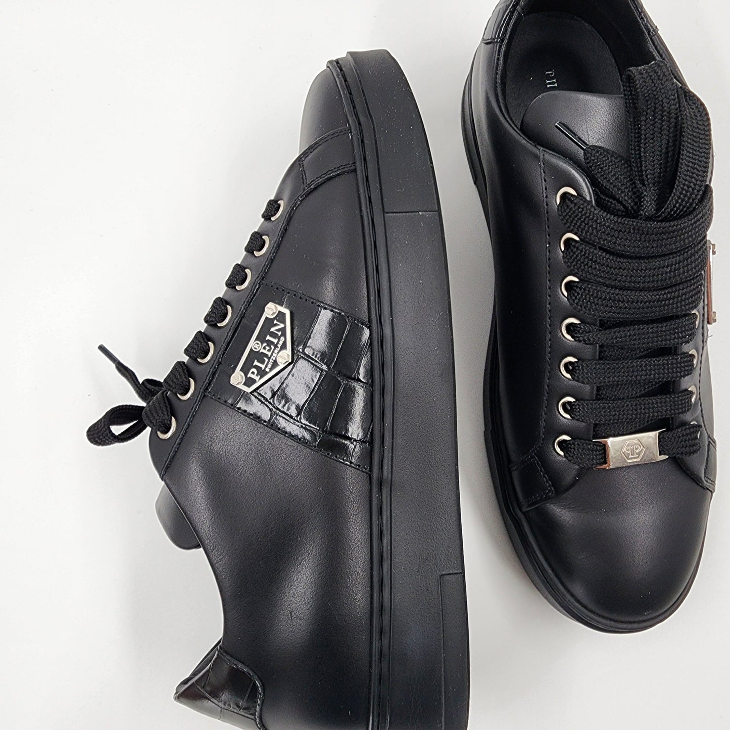 Philipp Plein Triangle Plein-plaque Black leather sneakers - 43