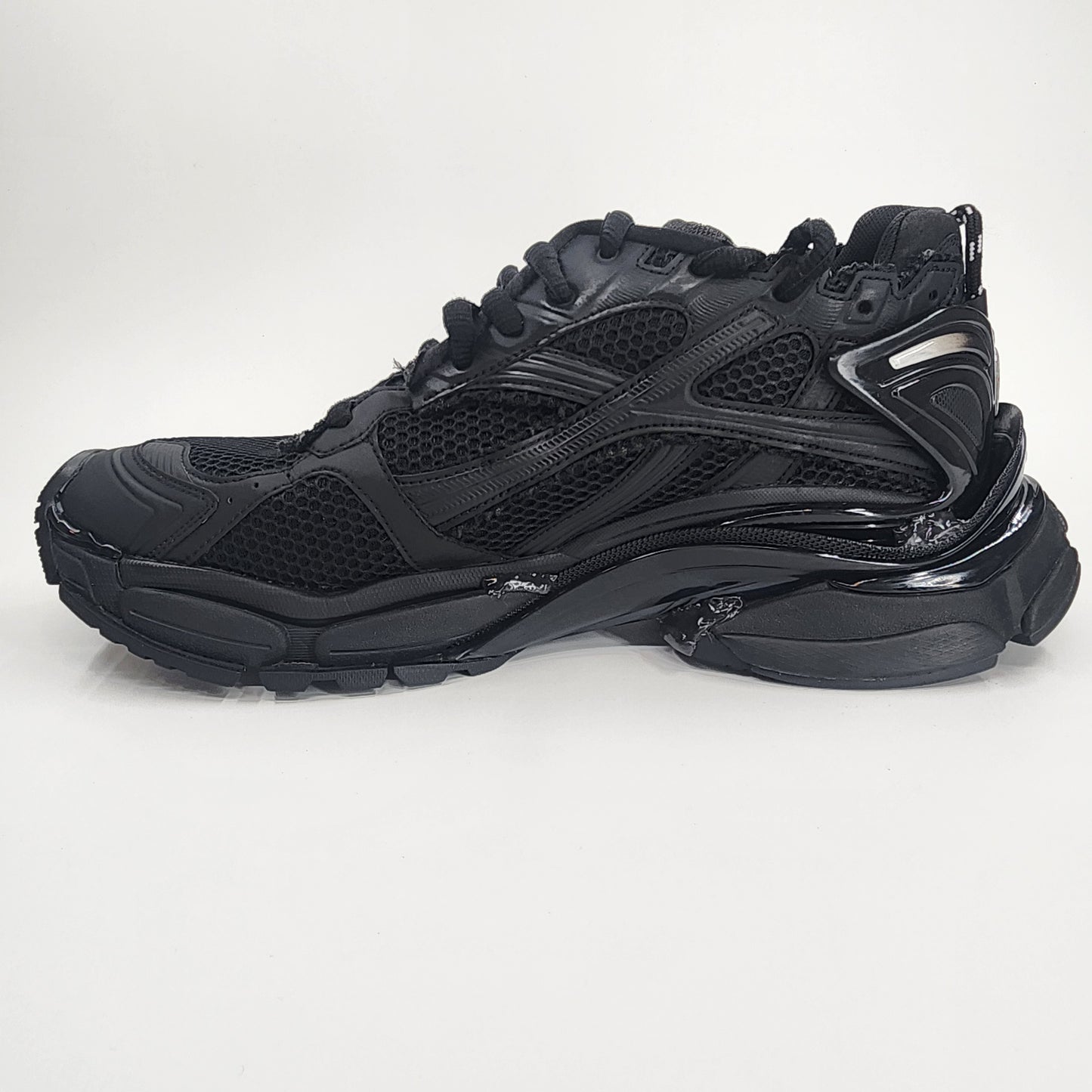 Balenciaga Black Runner Low Trainers - Size EU 47