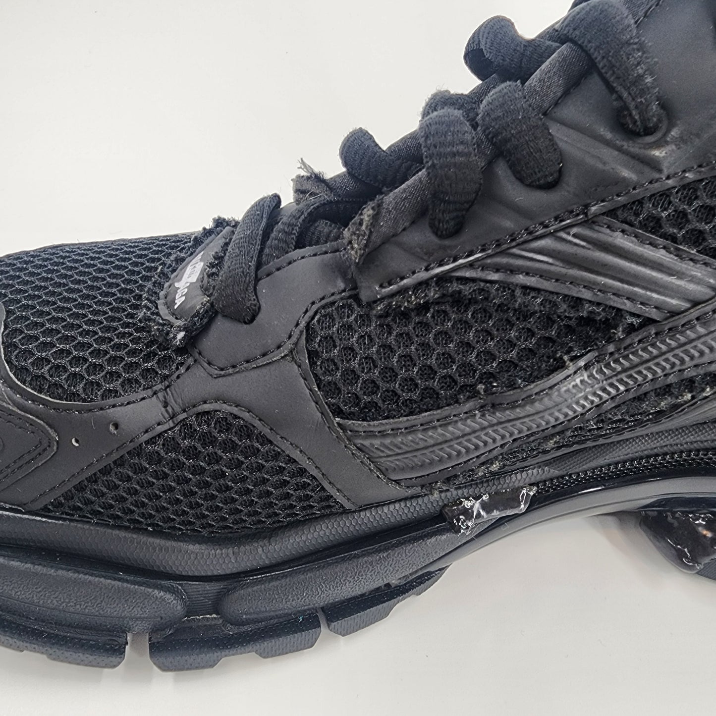 Balenciaga Black Runner Low Trainers - Size EU 47