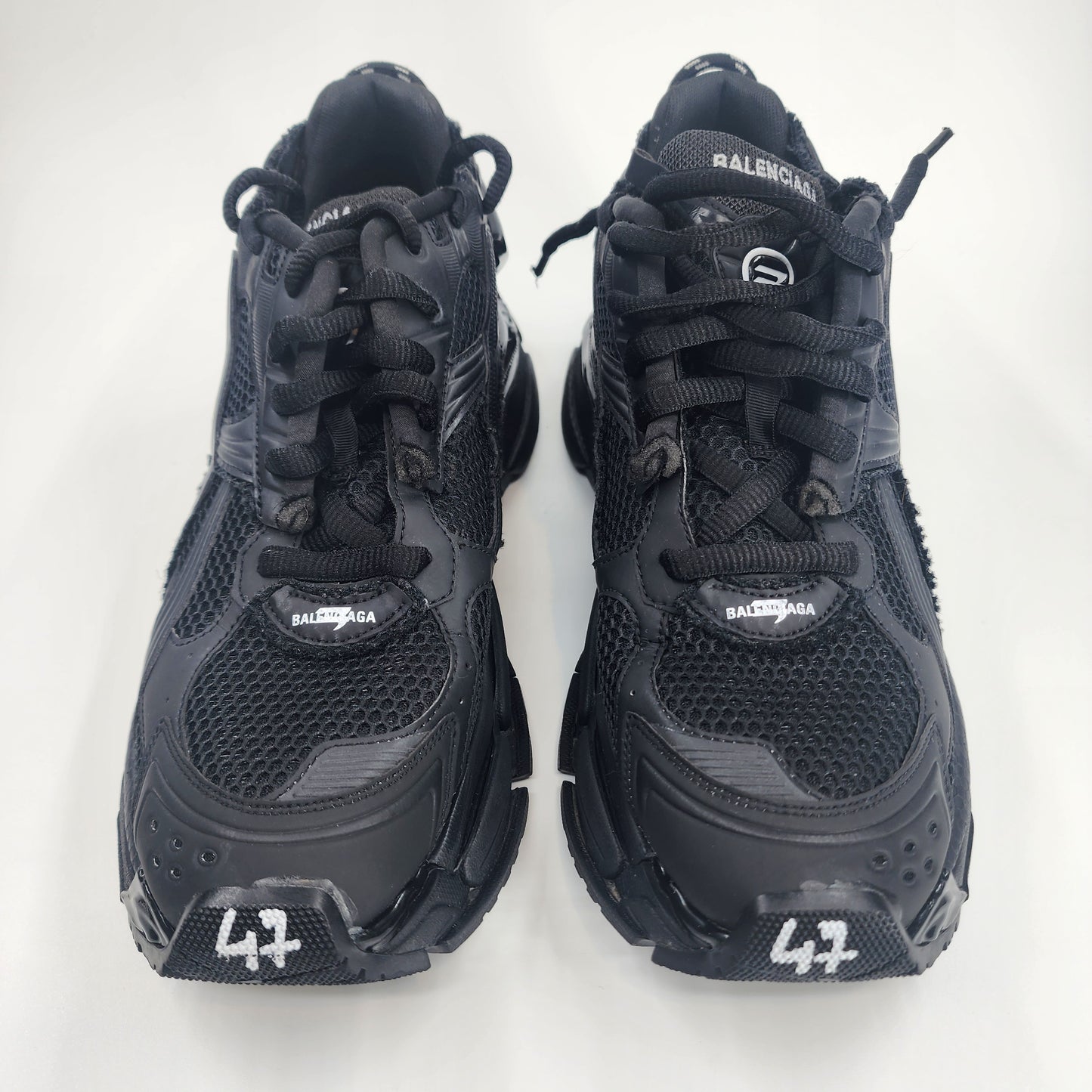 Balenciaga Black Runner Low Trainers - Size EU 47