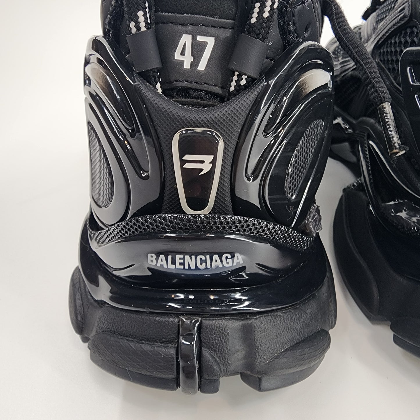 Balenciaga Black Runner Low Trainers - Size EU 47