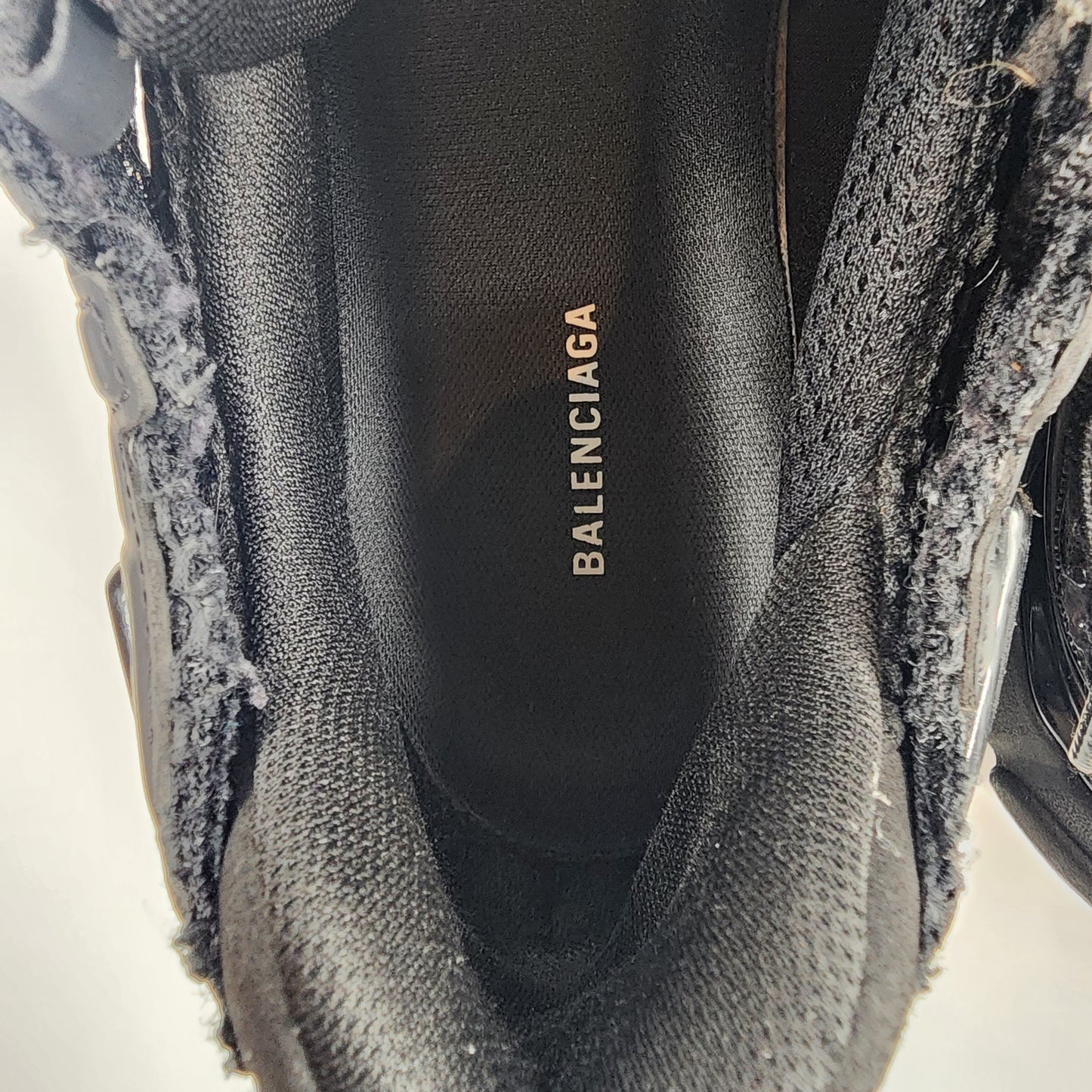 Balenciaga Black Runner Low Trainers - Size EU 47