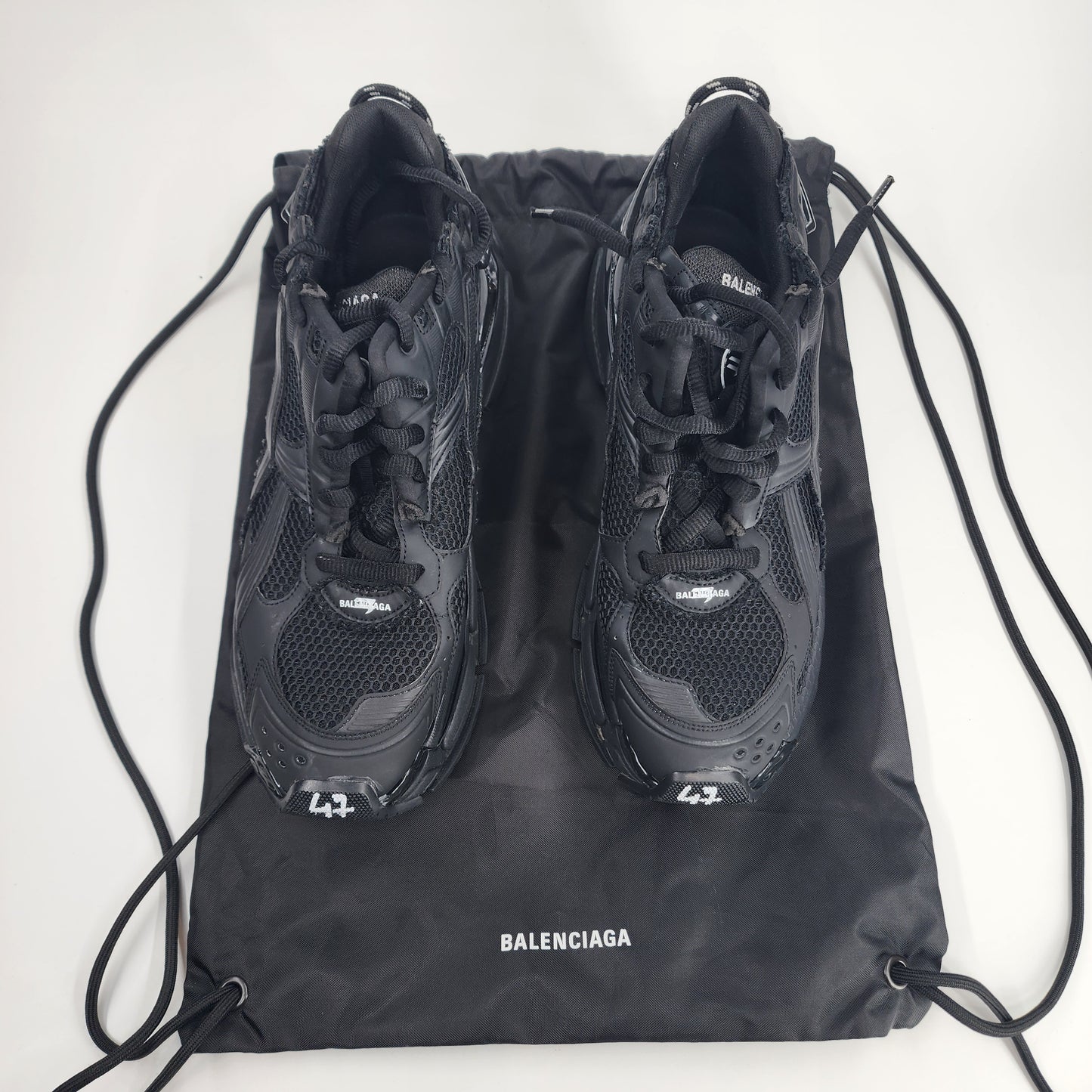 Balenciaga Black Runner Low Trainers - Size EU 47